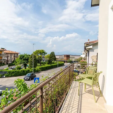 Ripa Peschiera del Garda
